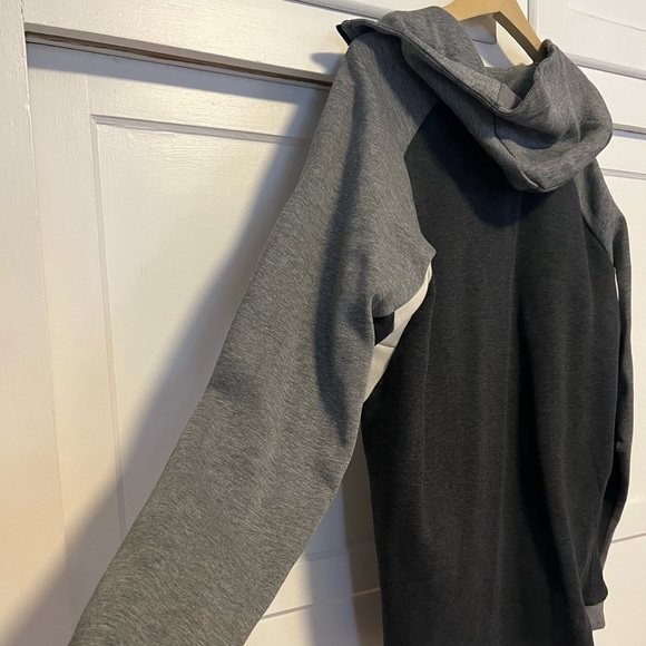 Nike Jacket - Picture 7 of 7